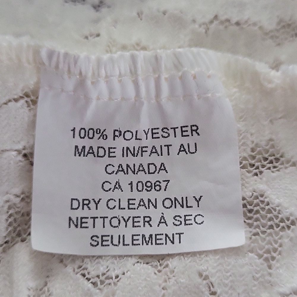 Vintage TuEllys Ivory Lace Shirt With Satin Collar And Ruffles. - Picture 10 of 11